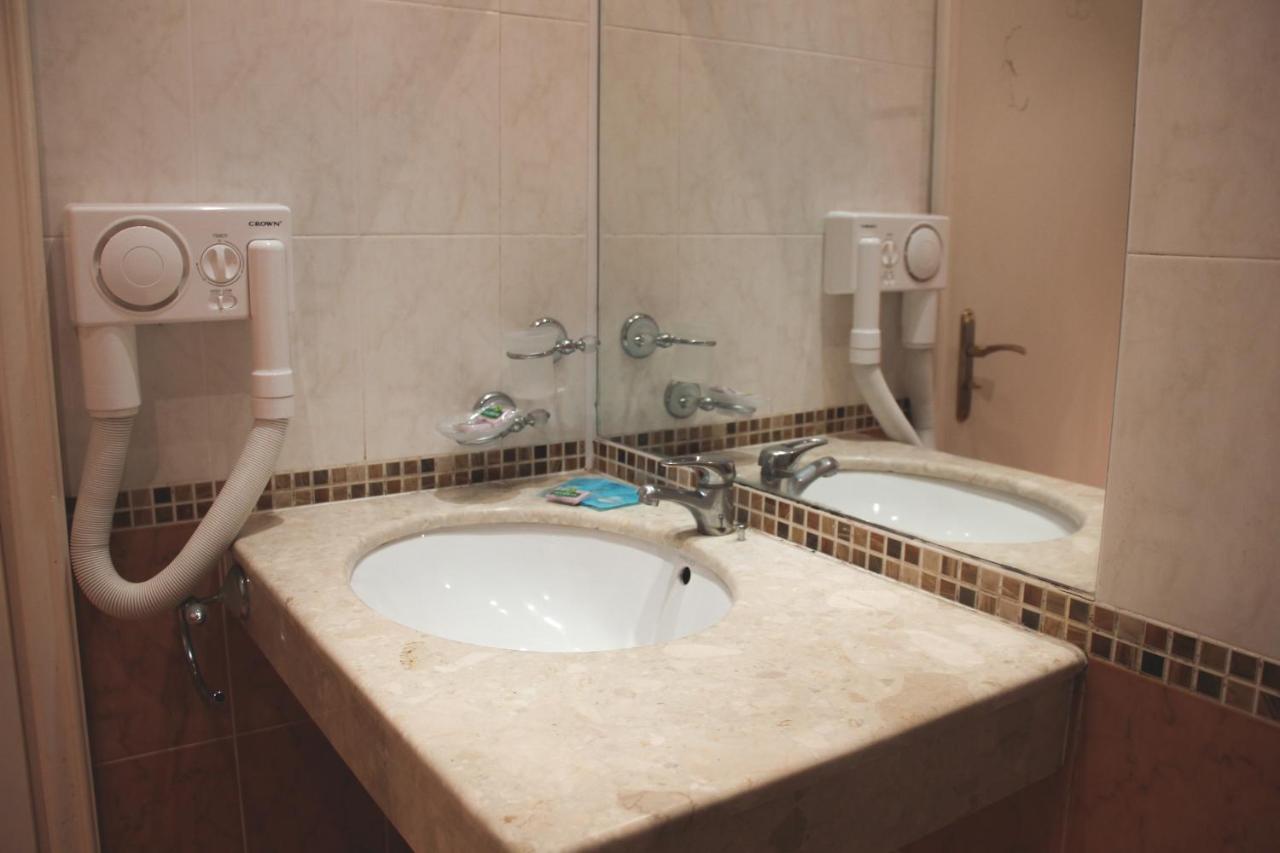 Hotel Green Park Kiten  Ngoại thất bức ảnh
