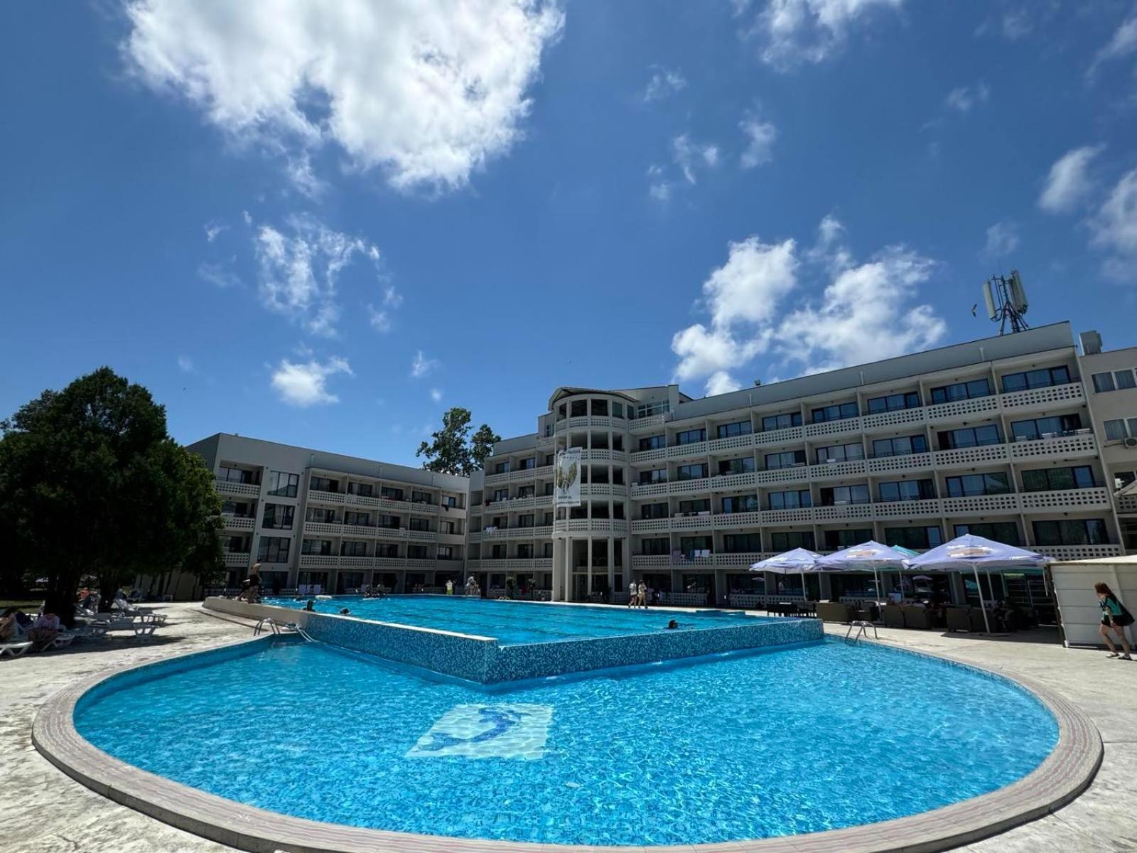 Hotel Green Park Kiten  Ngoại thất bức ảnh